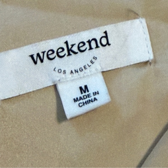 ❤️‍🔥WEEKEND LOS ANGELES SILK BUTTON UP BLOUSE - Picture 3 of 5